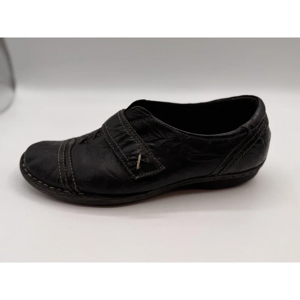 Clarks Shoes Women’s Slip On Whistle Resort Black Lea Size 8M Casual Office